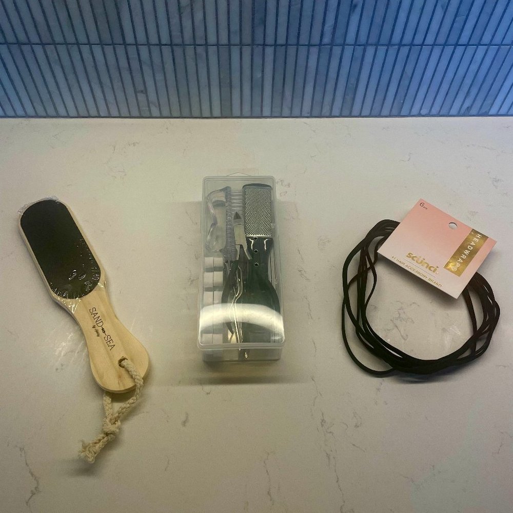 Professional Manicure Kit, SPA Foot File and Scunci Headbands Pamper Set, NWT